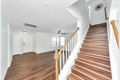 2610 Skyview Shadows Court, Houston, TX 77047 - Photo 16