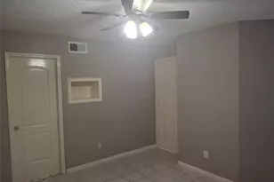 12660 Ashford Point Dr, Houston, TX 77082 - Photo 18