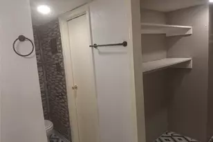 12660 Ashford Point Dr, Houston, TX 77082 - Photo 16