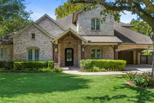 706 Oyster Creek Dr, Sugar Land, TX 77478 - Photo 50