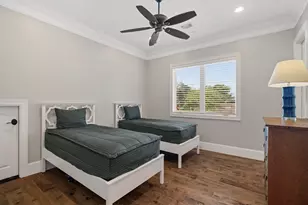 706 Oyster Creek Dr, Sugar Land, TX 77478 - Photo 38