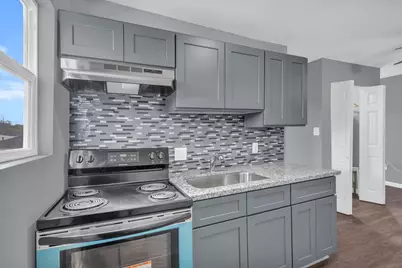 7919 Brays #C, Houston, TX 77012 - Photo 6