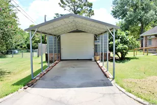 110 S River Dr, Columbus, TX 78934 - Photo 30