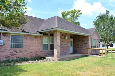 110 S River Drive, Columbus, TX 78934 - Photo 34