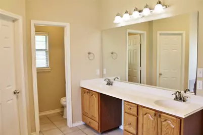 110 S River Drive, Columbus, TX 78934 - Photo 18