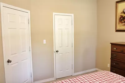 110 S River Drive, Columbus, TX 78934 - Photo 22