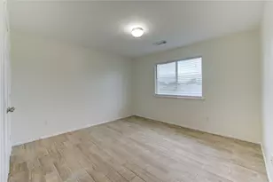 9926 Myrtle Field Ln, Houston, TX 77044 - Photo 32