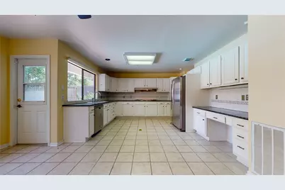 13110 Waldemere Drive, Houston, TX 77077 - Photo 14