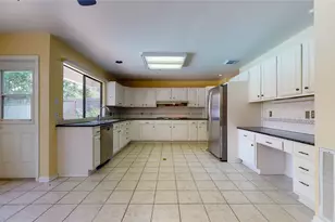 13110 Waldemere Dr, Houston, TX 77077 - Photo 14