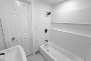 4518 New Orleans St, Houston, TX 77020 - Photo 6