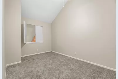 304 E Adoue Street, Alvin, TX 77511 - Photo 8