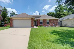 4130 Donalbain Dr, Spring, TX 77373 - Photo 2