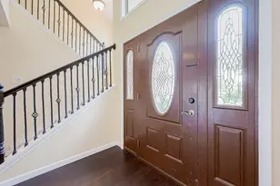 2039 Shorewood Ln, Sugar Land, TX 77479 - Photo 4
