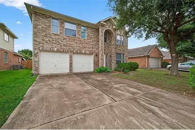 8419 Spotslyvania Ln, Houston, TX 77083 - Photo 2