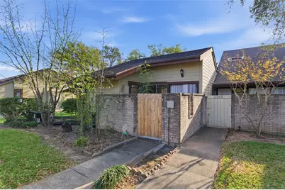 12503 Newbrook Drive, Houston, TX 77072 - Photo 18