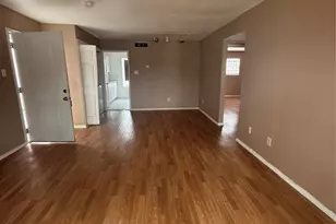 8323 Wilcrest Dr, Houston, TX 77072 - Photo 4
