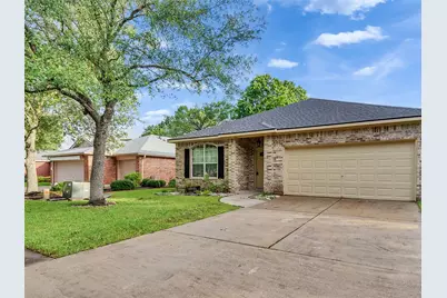 1906 Cameo Court, League City, TX 77573 - Photo 2
