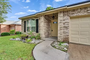 1906 Cameo Ct, League City, TX 77573 - Photo 4