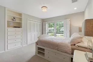 13702 Alchester Ln, Houston, TX 77079 - Photo 16