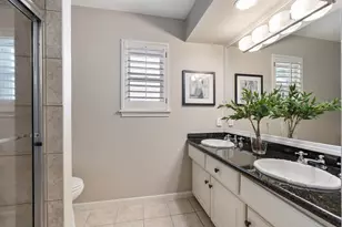 13702 Alchester Ln, Houston, TX 77079 - Photo 18