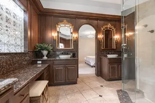 13702 Alchester Ln, Houston, TX 77079 - Photo 24