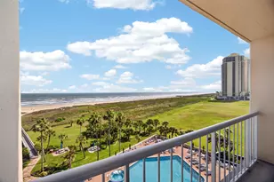 1401 E Beach Dr, Galveston, TX 77550 - Photo 4