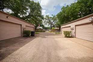 5830 Langfield Rd, Houston, TX 77092 - Photo 16