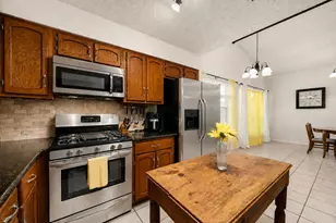 17411 Huntersglen Cir, Humble, TX 77396 - Photo 18