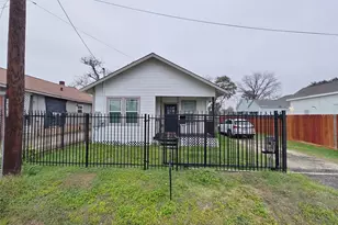 1217 Campbell St, Houston, TX 77009 - Photo 1