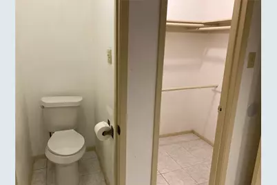 2906 Green Fields Drive, Sugar Land, TX 77479 - Photo 10