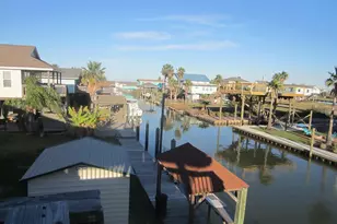 314 Shark Ln, Surfside Beach, TX 77541 - Photo 2