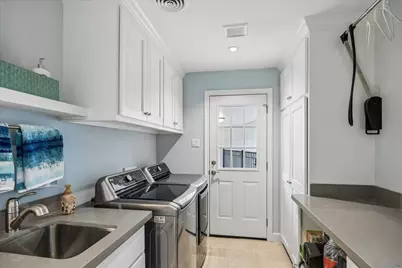 542 Ramblewood Road, Houston, TX 77079 - Photo 16