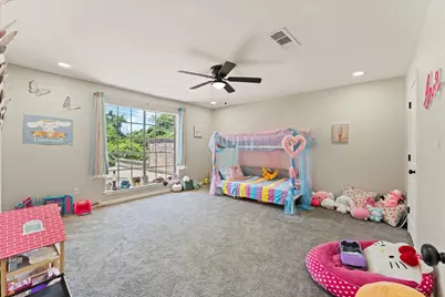 48 Bayou Pointe Drive, Houston, TX 77063 - Photo 32