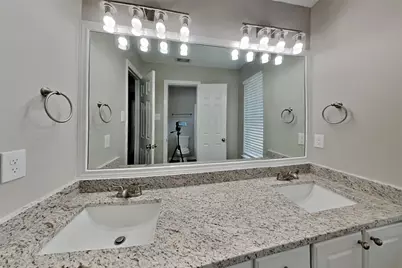 8002 Weeping Willow Place, Missouri City, TX 77459 - Photo 18