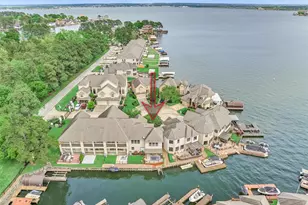 343 Old Aqua Landing E, Conroe, TX 77356 - Photo 2