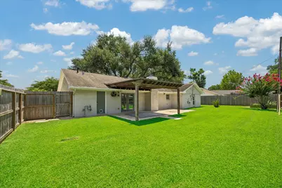10423 Barwood Drive, Houston, TX 77043 - Photo 26