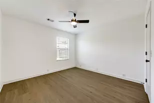 902 Eagles Glide Dr, Houston, TX 77090 - Photo 12