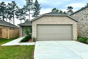 1703 Windrose Bnd, Angleton, TX 77515 - Photo 2