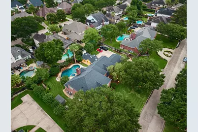 19926 Parsons Green Court, Katy, TX 77450 - Photo 2