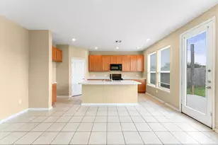 12055 Main Oak St, Houston, TX 77038 - Photo 10