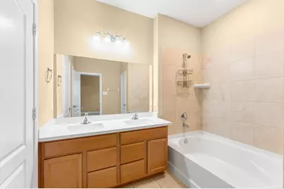 12055 Main Oak Street, Houston, TX 77038 - Photo 16