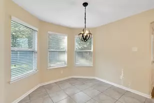 5540 S Buffalo Cir, Willis, TX 77378 - Photo 16