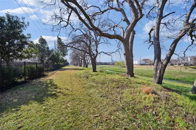 2106 Westshore Drive, Missouri City, TX 77459 - Photo 38