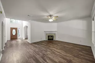 10 Teakwood Pl, The Woodlands, TX 77384 - Photo 10