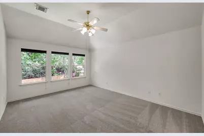 10 Teakwood Place, The Woodlands, TX 77384 - Photo 22