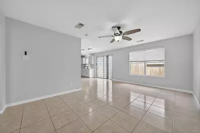 11811 Fossil Rock Lane, Houston, TX 77034 - Photo 10