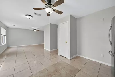 11811 Fossil Rock Lane, Houston, TX 77034 - Photo 18