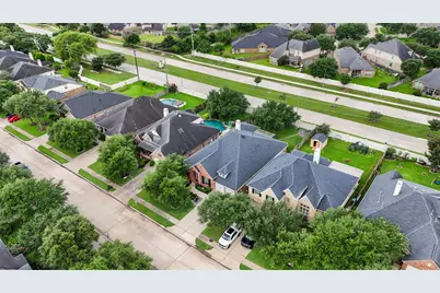 2902 Red Maple Drive, Katy, TX 77494 - Photo 34
