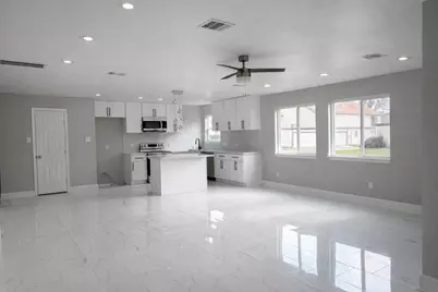 5763 Easthampton Drive #A-D, Houston, TX 77039 - Photo 4
