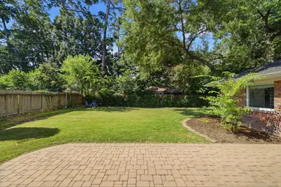 10131 Whiteside Lane, Houston, TX 77043 - Photo 38
